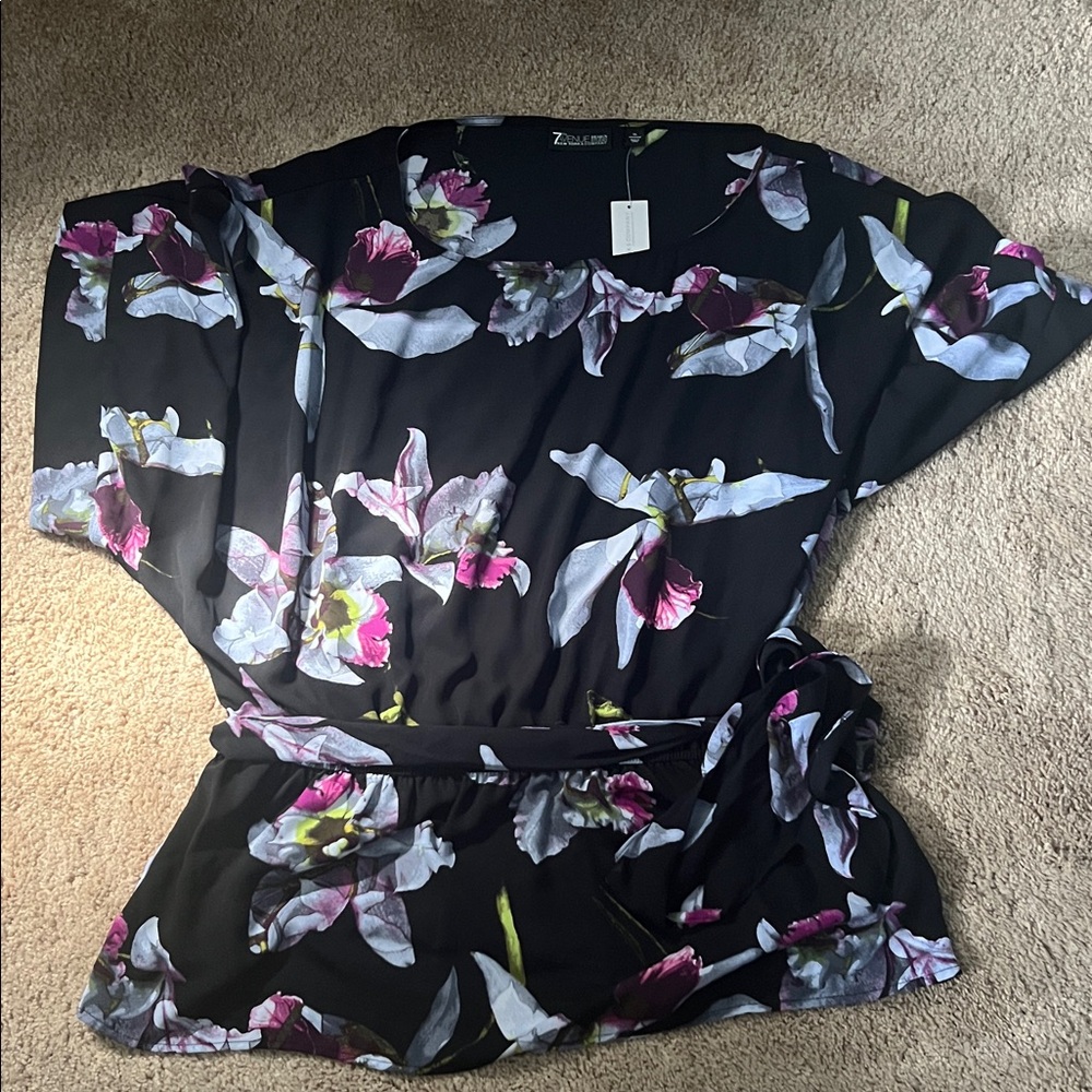 New York & Company Black Floral Blouse